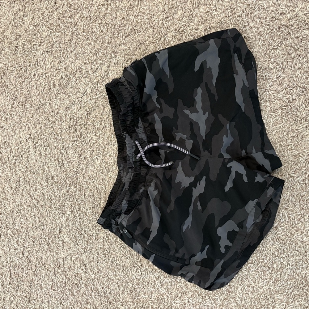 athleta girls camo shorts